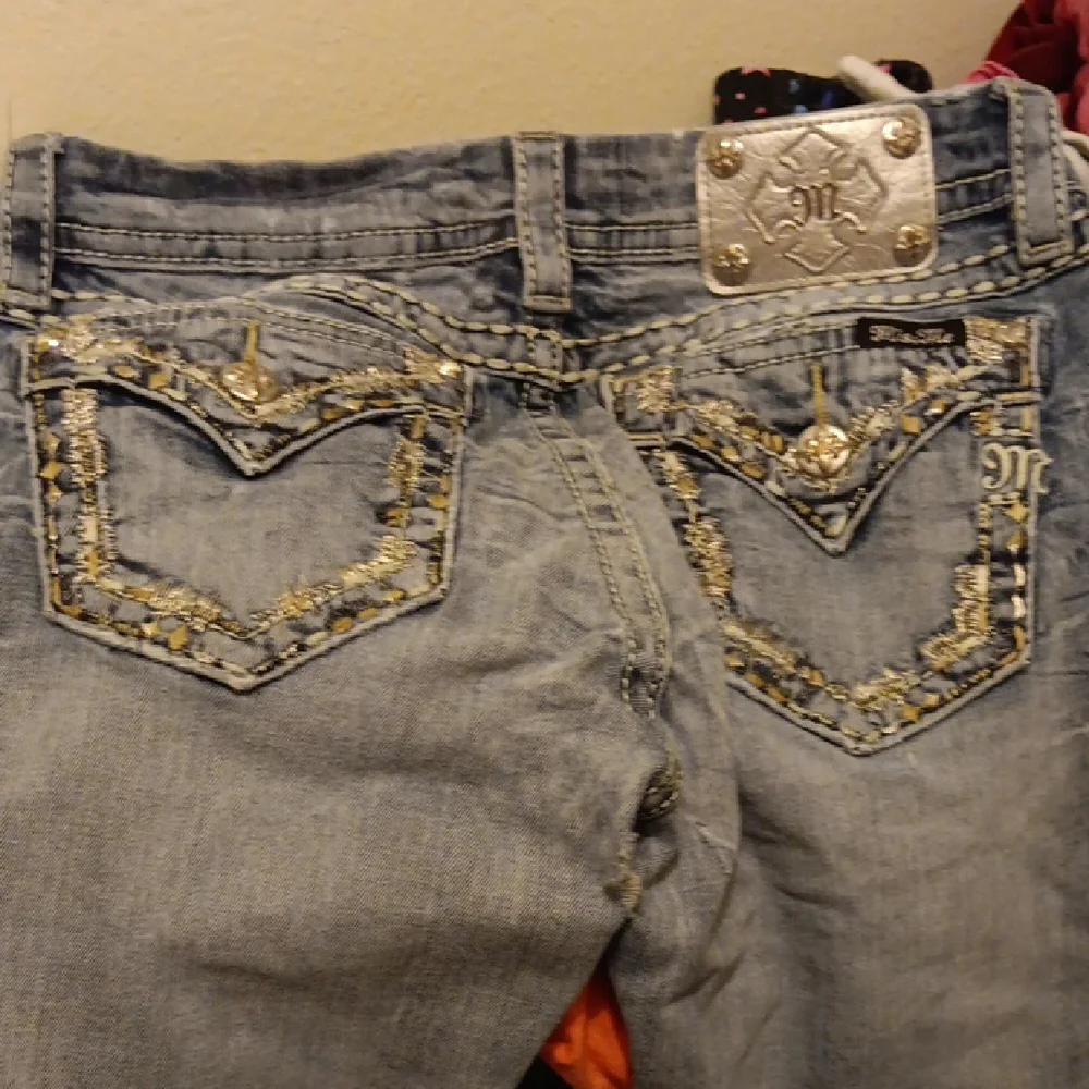 Women's Embellished Miss Me Blue Jeans - Picture 3 of 4